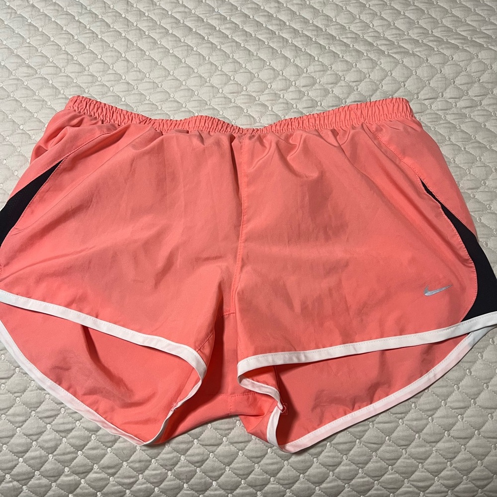 Nike Women’s Running Shorts Size Large